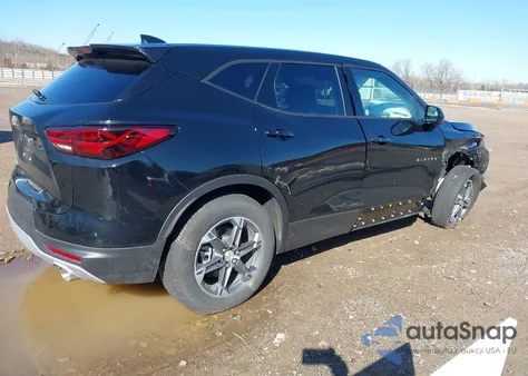 2025 Chevrolet Blazer Fwd 2Lt from USA, damaged, VIN 3GNKBCR40SS249752